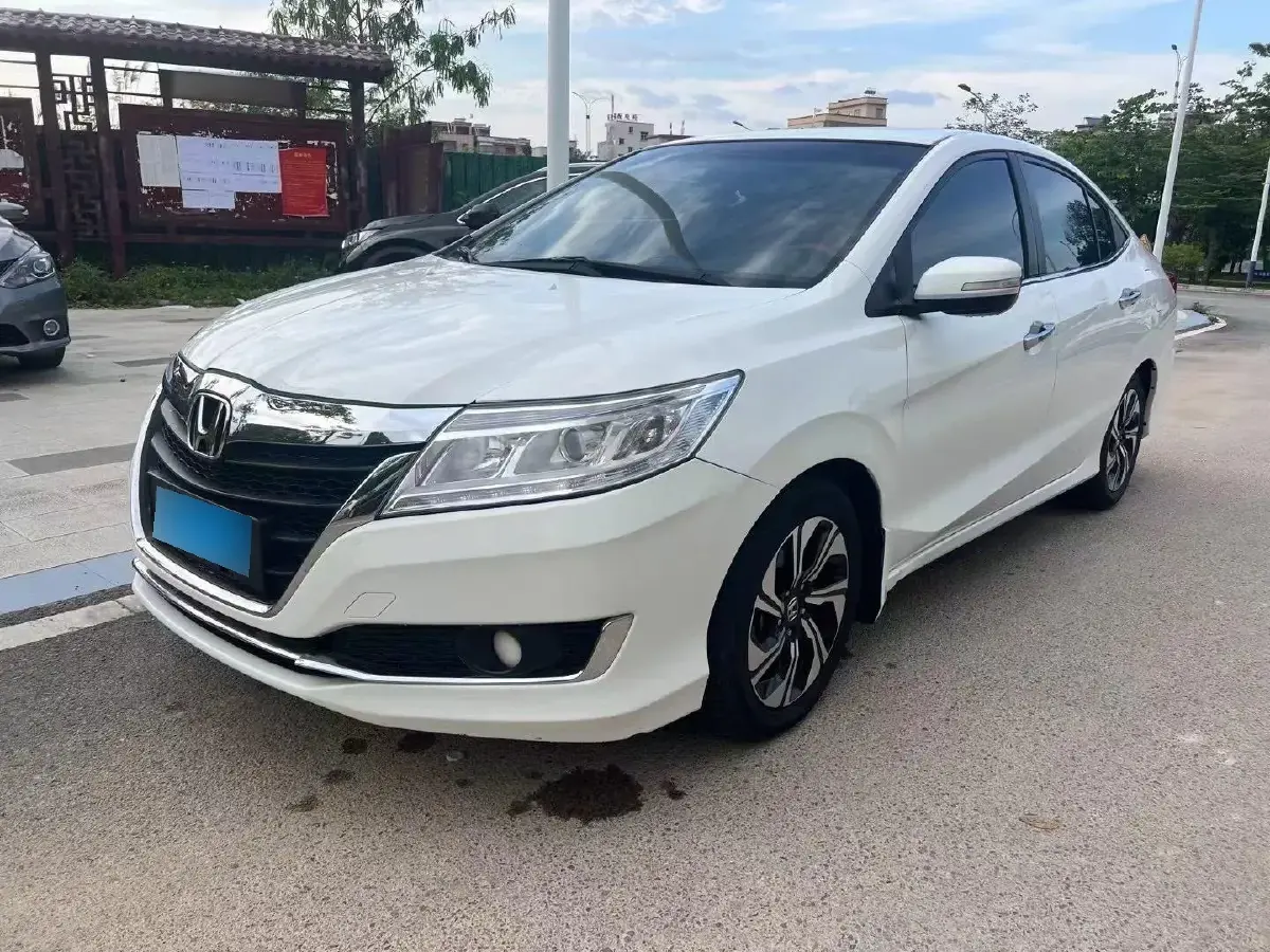 2017 Honda Crider 1.8L 136HP L4 CVT