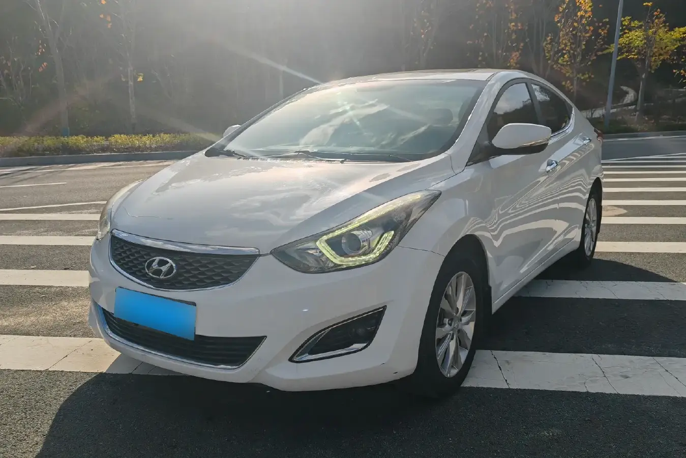 2016 Hyundai Elantra 1.6L 128HP L4 6AT
