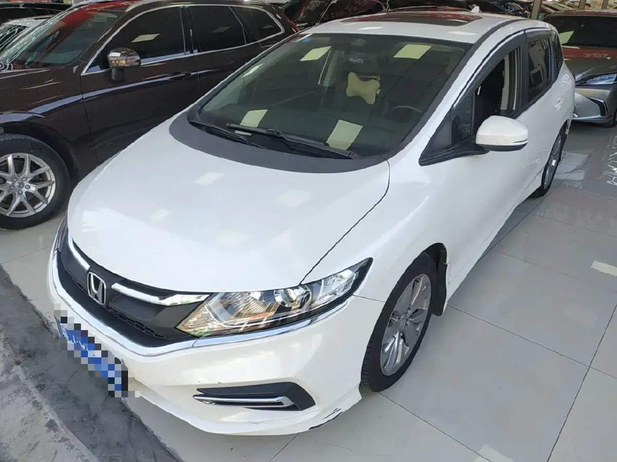 2017 Honda Jade 1.8L 141HP L4 5AT