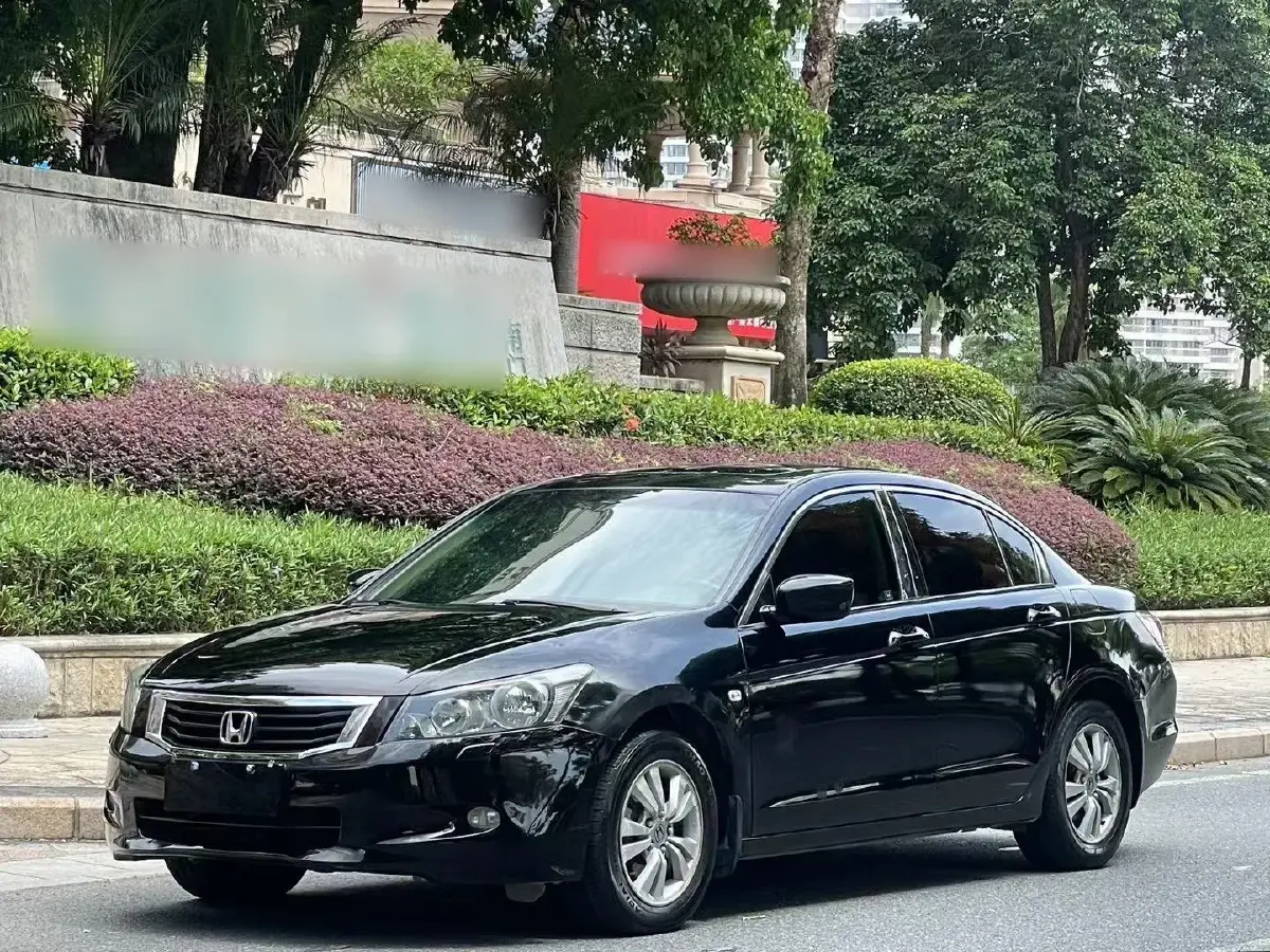 2015 Honda Accord 2.0L 155HP L4 CVT