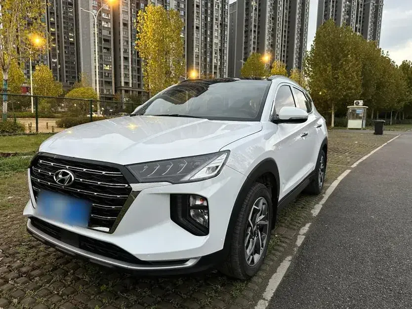 2020 Hyundai Tucson 1.6T 177HP L4 7DCT
