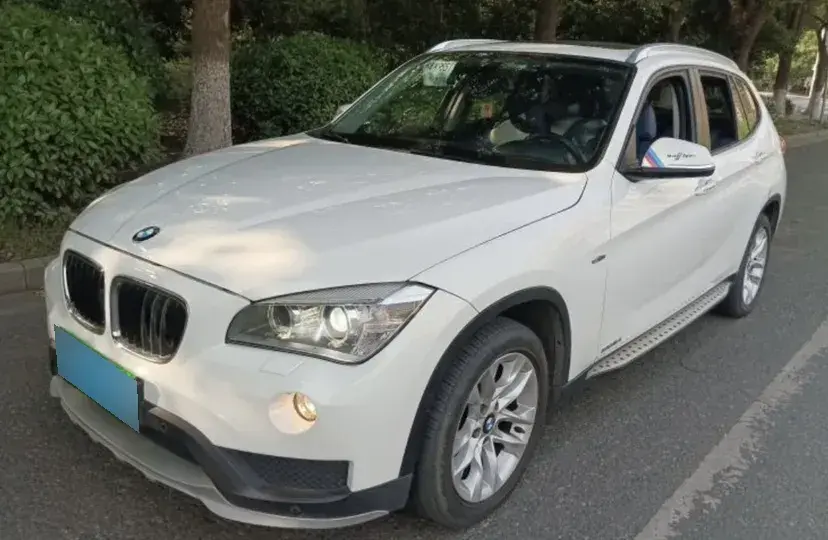 2012 BMW X1 2.0L 150HP L4 6AT
