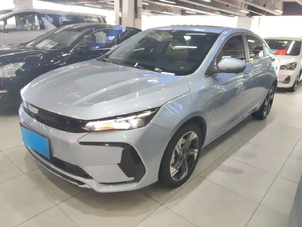 2024 Geely Emgrand L HiP 1.5T 181HP L4 3DHT PHEV 15.5KWH