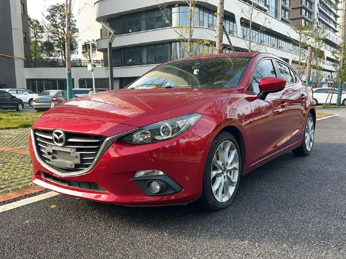 2016 Mazda 3 Axela 2.0L 158HP L4 6AT