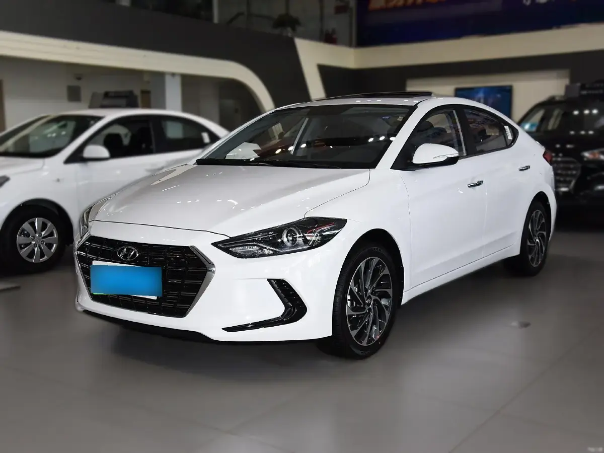 2018 Hyundai Elantra 1.6L 130HP L4 6AT