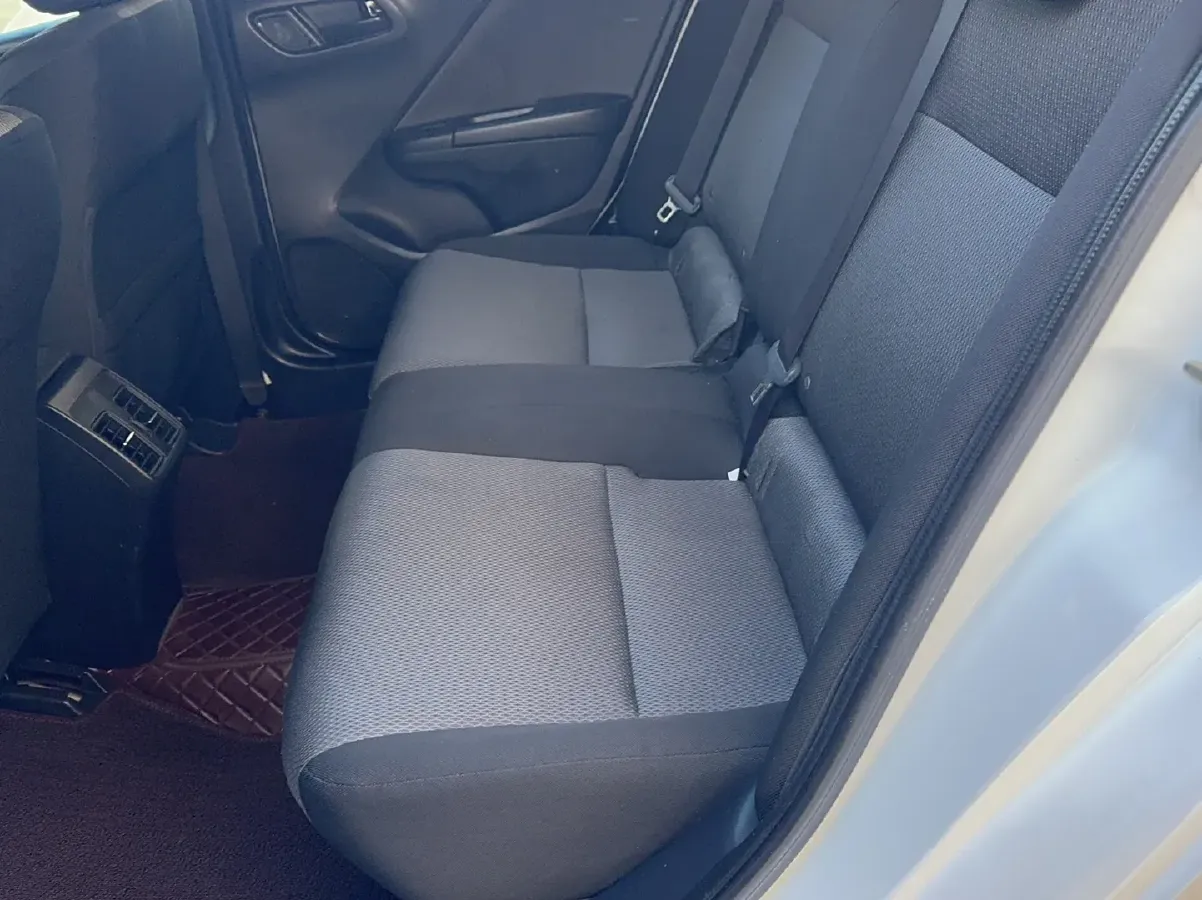 2017 Honda Gienia 1.5L 131HP L4 CVT,autocango,china used car exporter,china ev exporter,chinese used car exporter,chinese used ev exporter