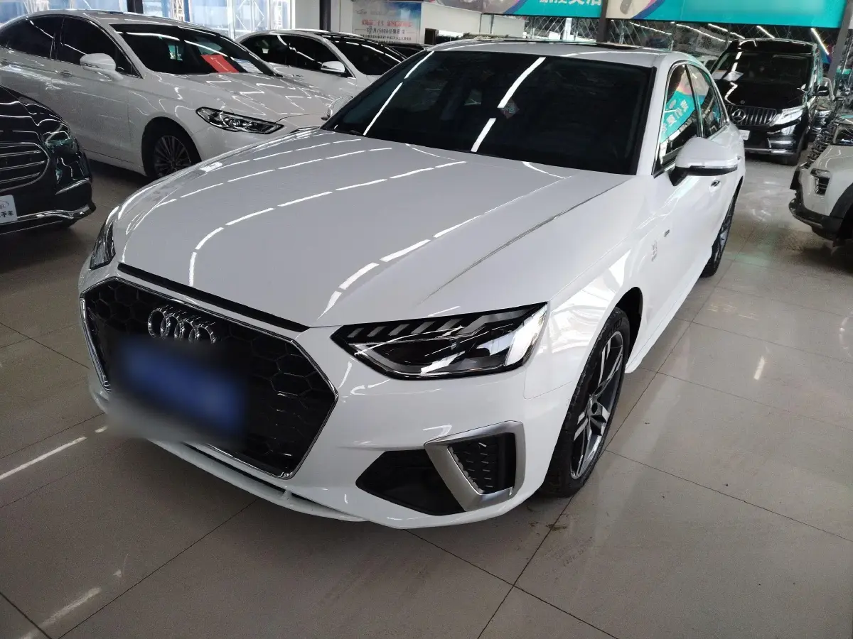 2020 Audi A4L 2.0T 190HP L4 7DCT