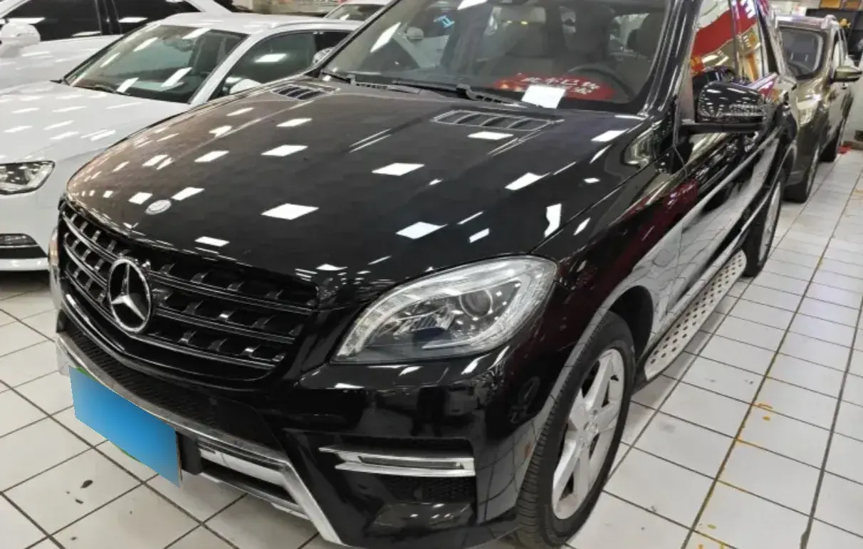 2012 Mercedes-Benz M Class 3.5L 252HP V6 7AT