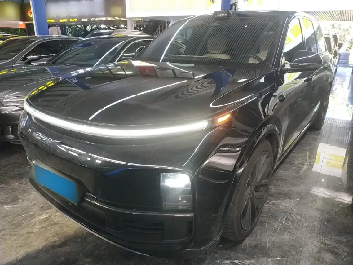 2022 Li L9 Range Extended 154HP REEV 42.6KWH