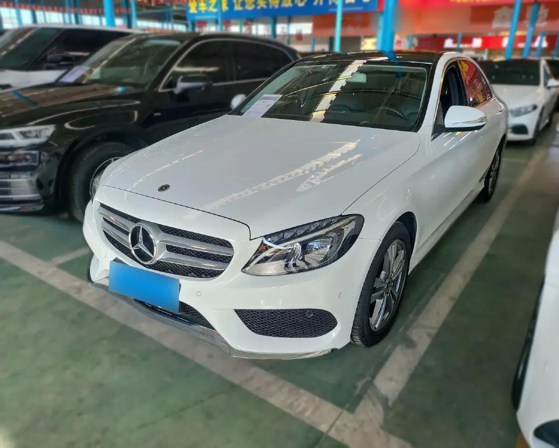 2017 Mercedes-Benz C Class 2.0T 184HP L4 9AT