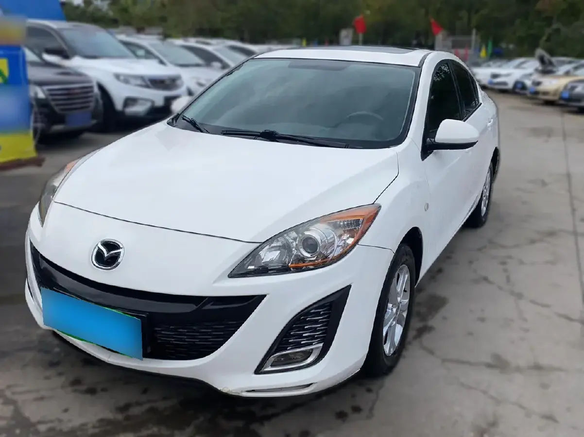 2013 Mazda 3 XingChi 1.6L 107HP L4 5MT