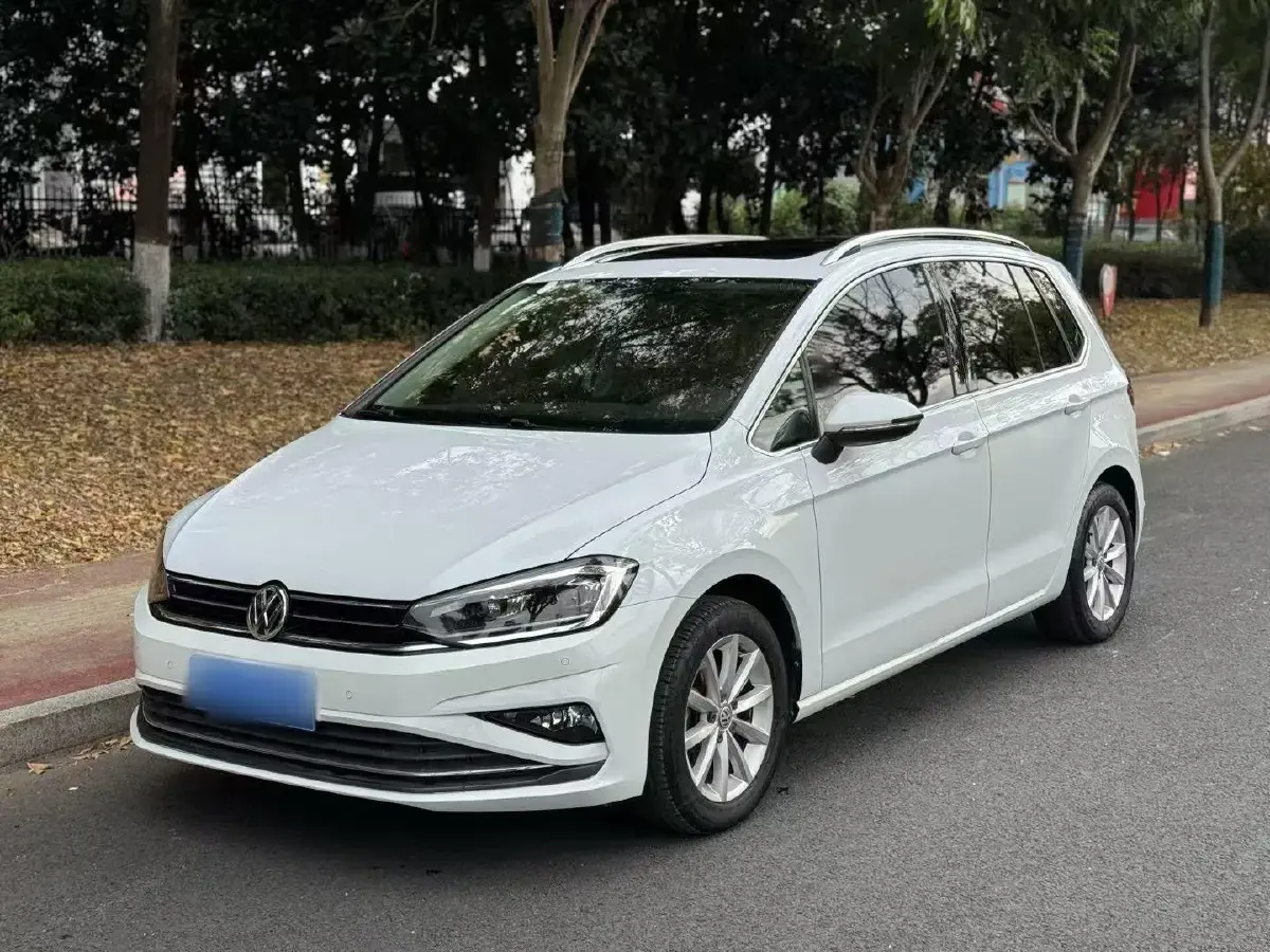 2019 Volkswagen Golf Sportsvan 1.4T 150HP L4 7DCT