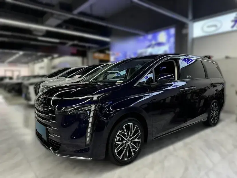 2024 GAC Trumpchi E8 2.0L 140HP L4 2DHT PHEV 25.57KWH