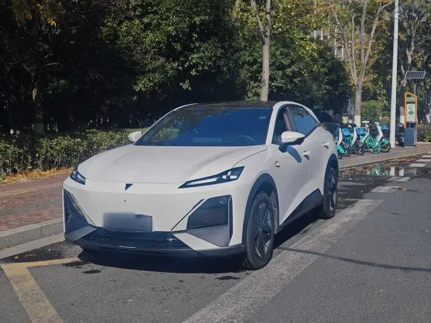 2023 Deepal SL03 1.5L 95HP L4 REEV 28.39KWH