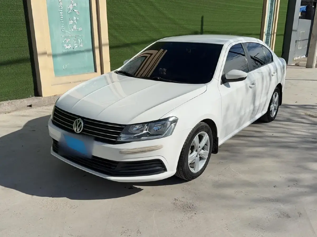 2017 Volkswagen Lavida 1.6L 110HP L4 6AT