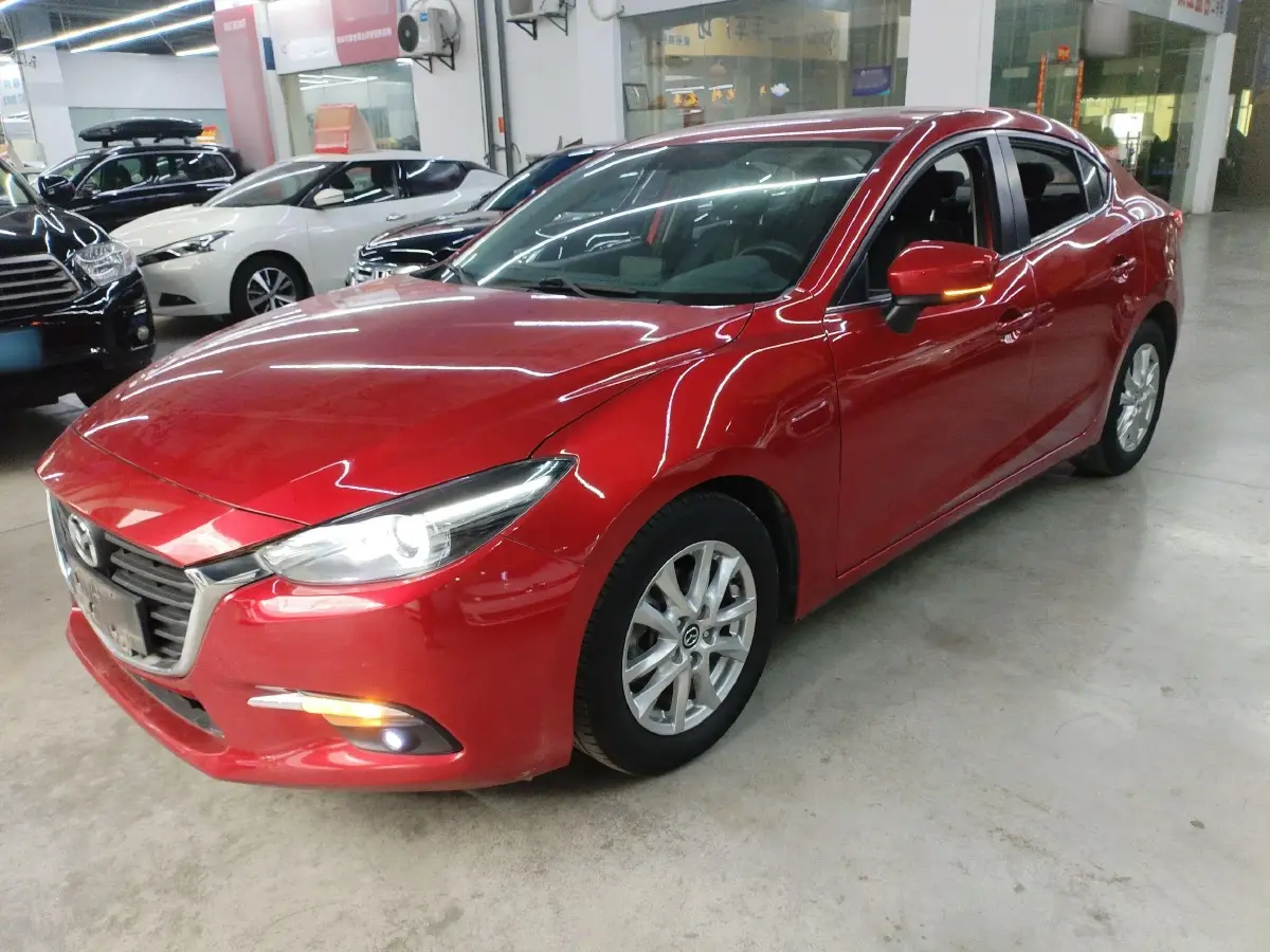 2017 Mazda 3 Axela 1.5L 117HP L4 6AT