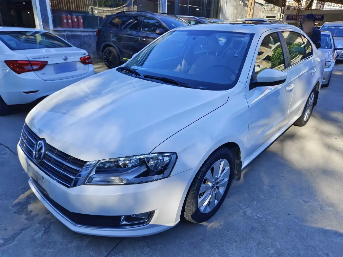 2013 Volkswagen Lavida 1.6L 110HP L4 6AT