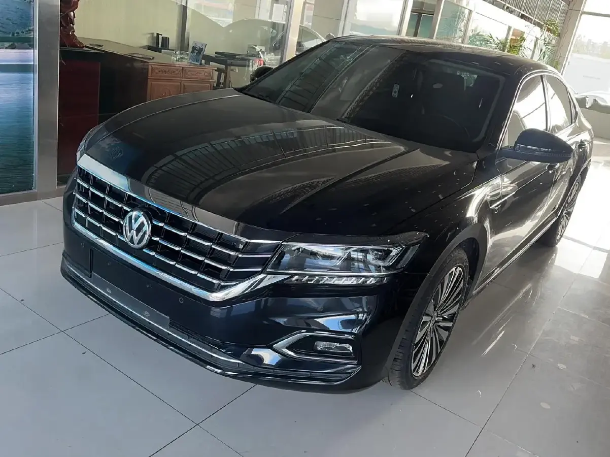 2020 Volkswagen Passat 2.0T 186HP L4 7DCT