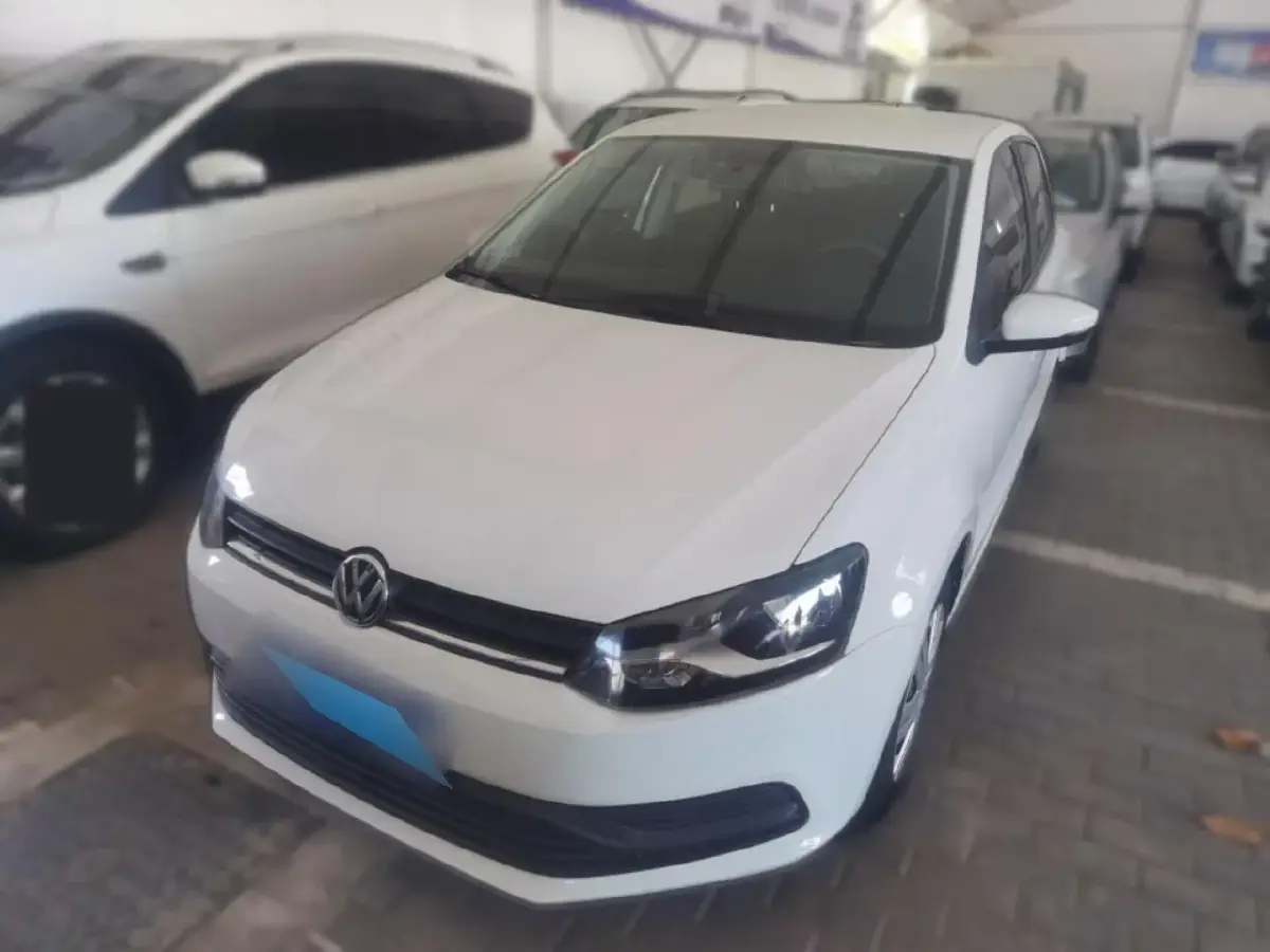 2018 Volkswagen Polo 1.5L 110HP L4 6AT