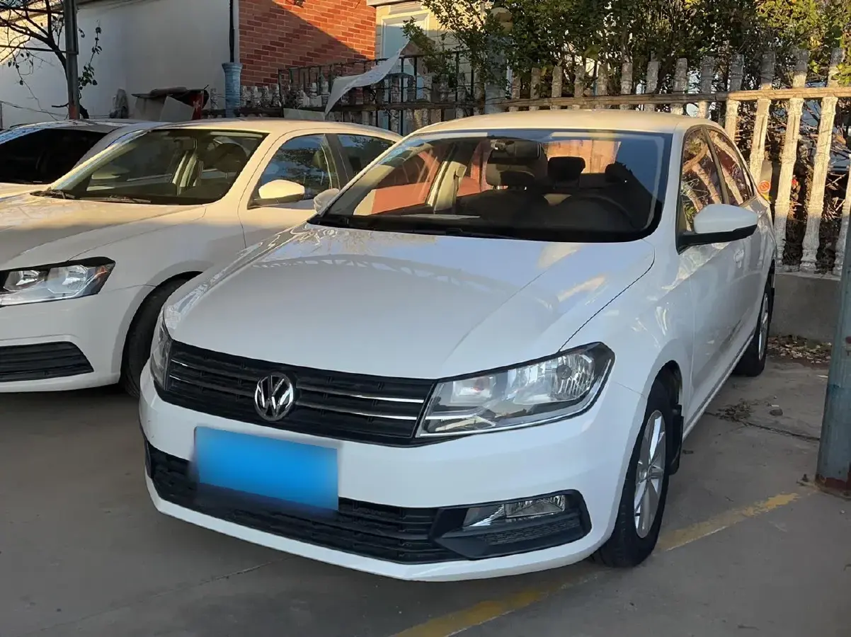 2016 Volkswagen Santana 1.4L 90HP L4 5MT