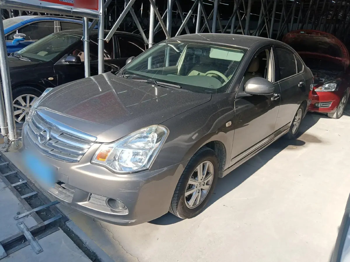 2012 Nissan Sylphy 1.6L 117HP L4 4AT