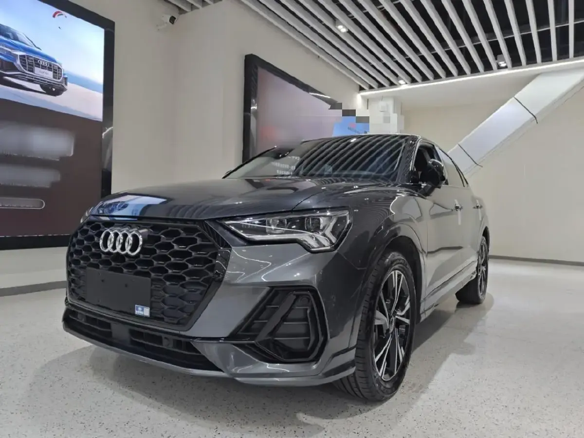 2022 Audi Q3 Sportback 2.0T 186HP L4 7DCT