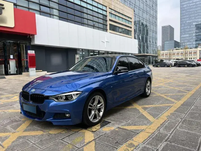 2017 BMW 3 Series 2.0T 184HP L4 8AT