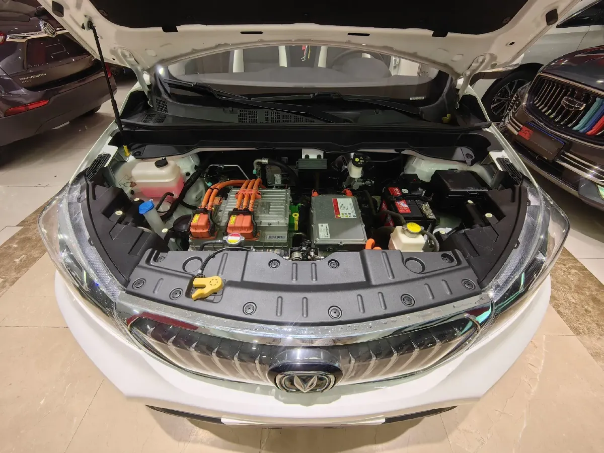 2018 ChangAn CS15 EV BEV 42.92KWH,autocango,china used car exporter,china ev exporter,chinese used car exporter,chinese used ev exporter