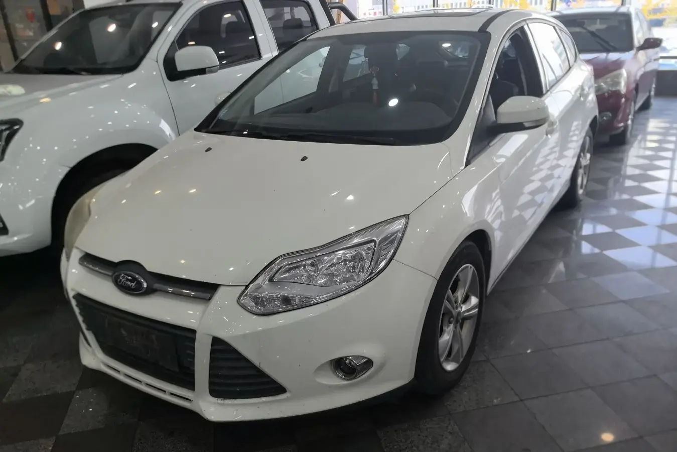 2012 Ford Focus 1.6L 125HP L4 6DCT