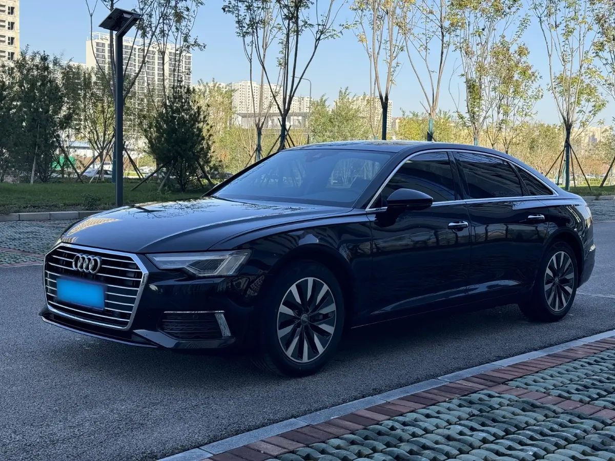 2021 Audi A6L 2.0T 224HP L4 7DCT