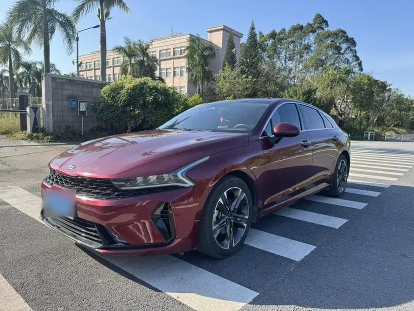 2020 Kia K5 1.5T 170HP L4 7DCT
