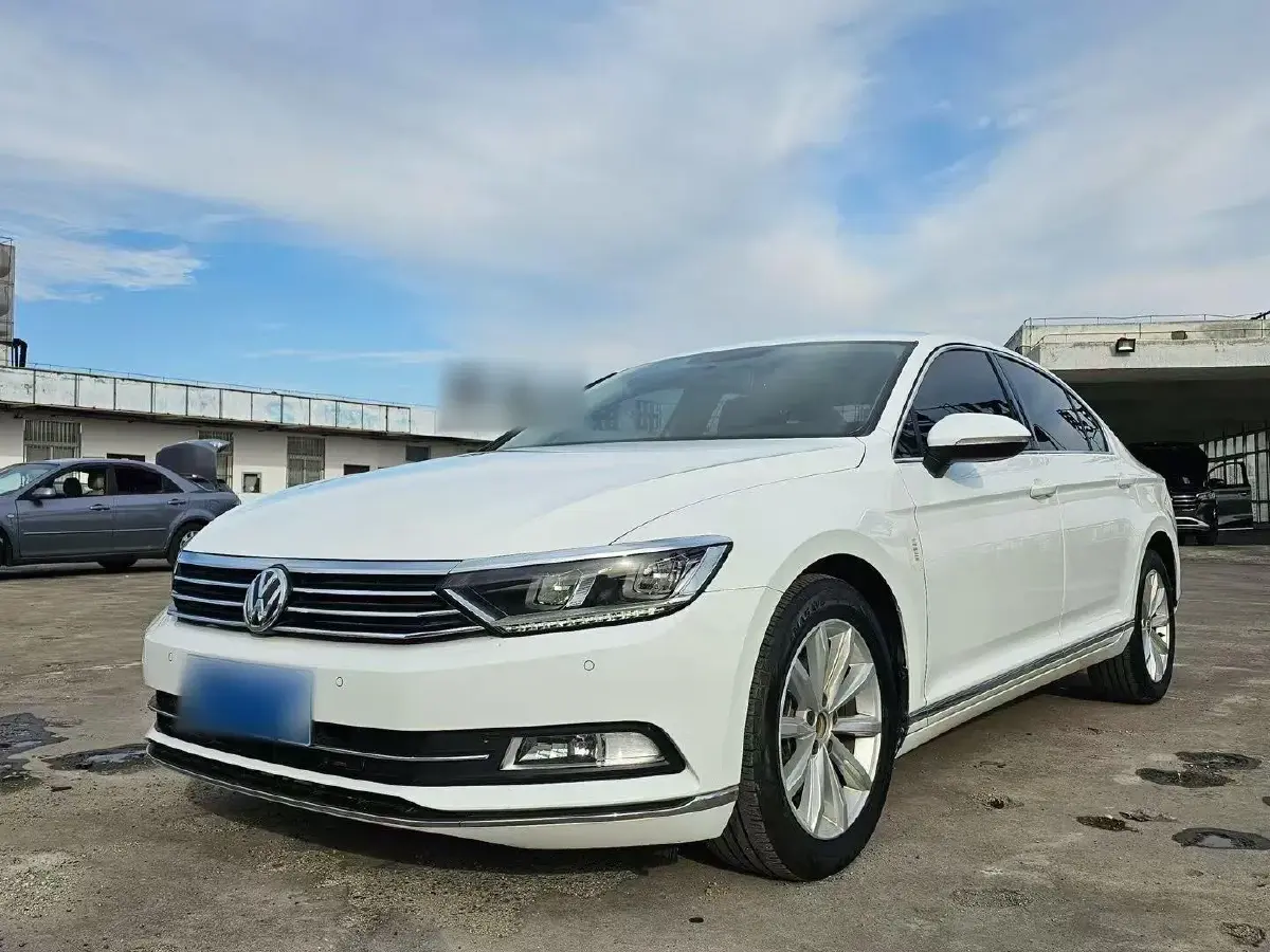 2019 Volkswagen Magotan 2.0T 186HP L4 7DCT
