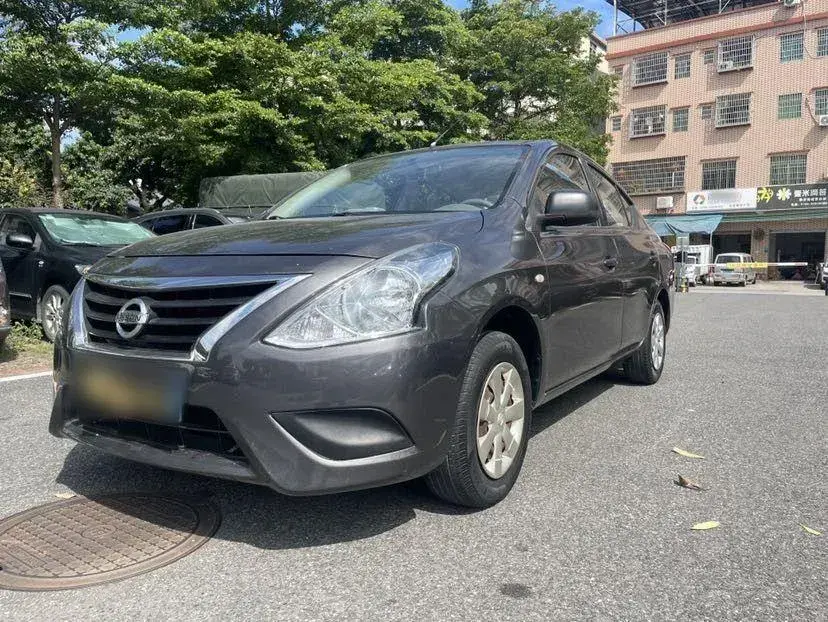 2015 Nissan Sunny 1.5L 112HP L4 5MT