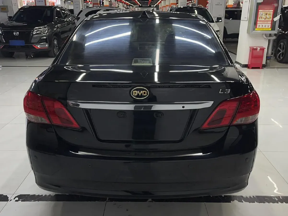 2012 BYD L3 1.5L 109HP L4 5MT,autocango,china used car exporter,china ev exporter,chinese used car exporter,chinese used ev exporter