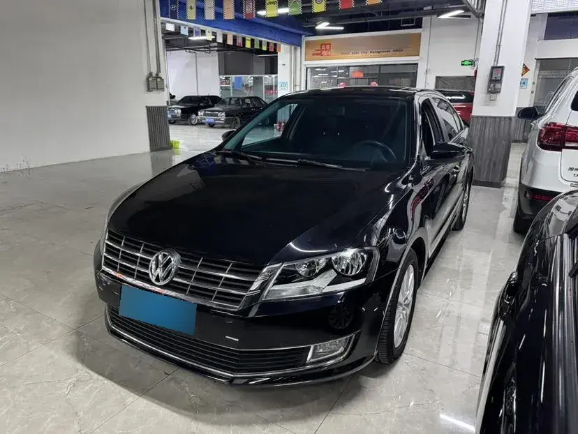 2013 Volkswagen Lavida 1.6L 110HP L4 6AT