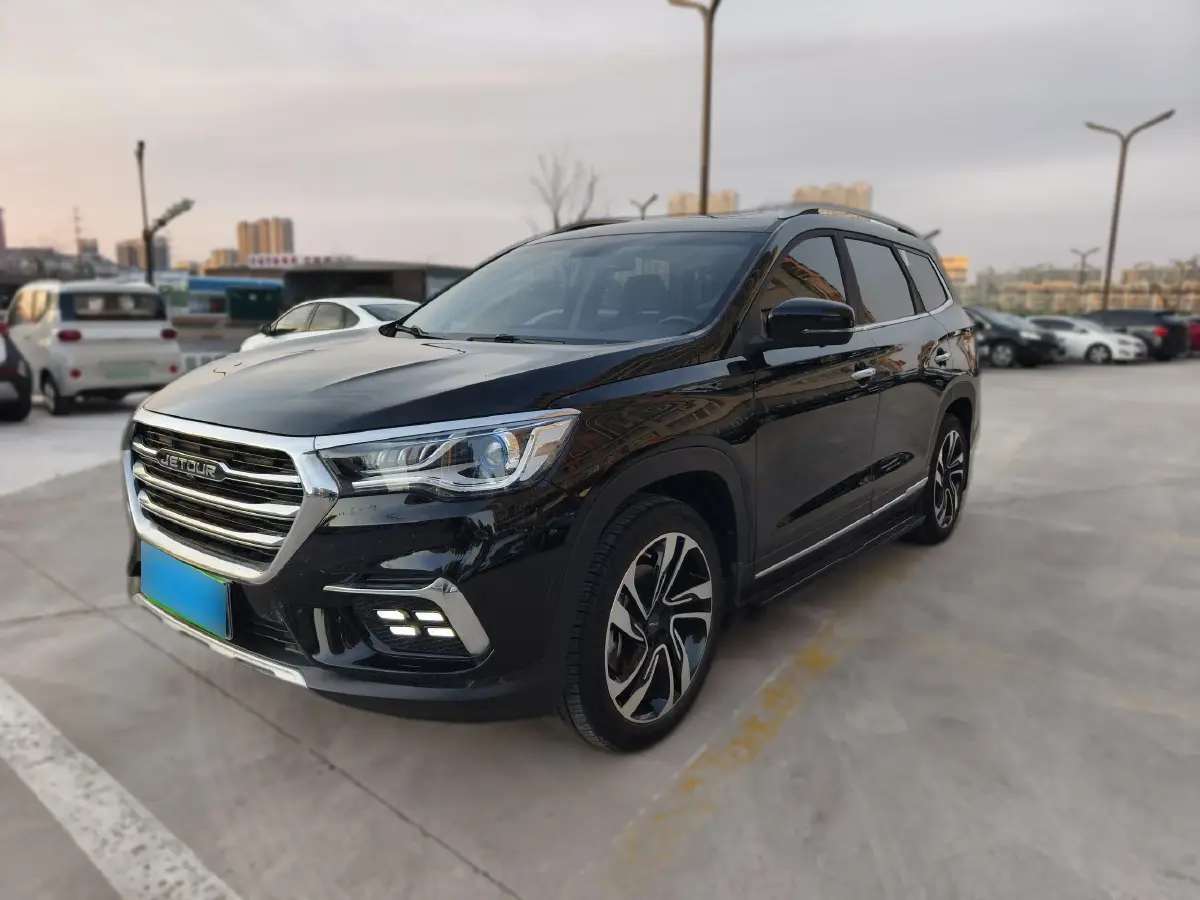 2019 Jetour X90 1.5T 156HP L4 6MT