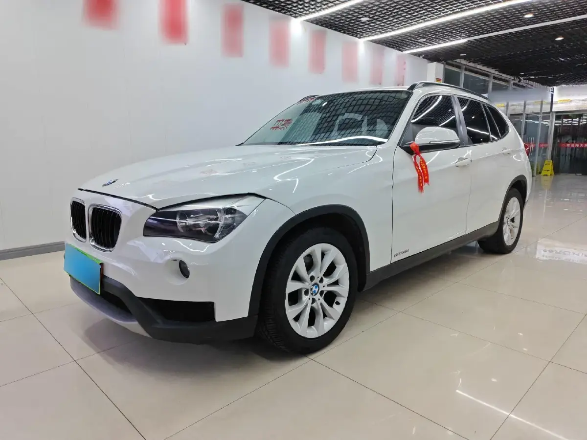 2013 BMW X1 2.0L 150HP L4 6AT
