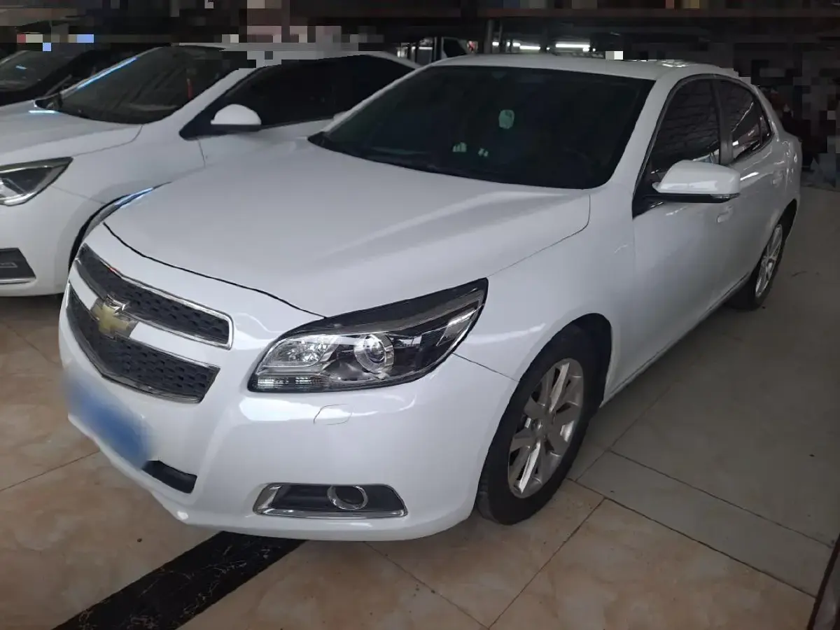 2014 Chevrolet Malibu 2.0L 154HP L4 6AT