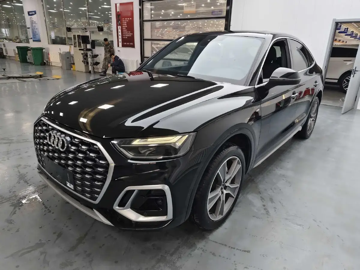 2022 Audi Q5L 2.0T 190HP L4 7DCT