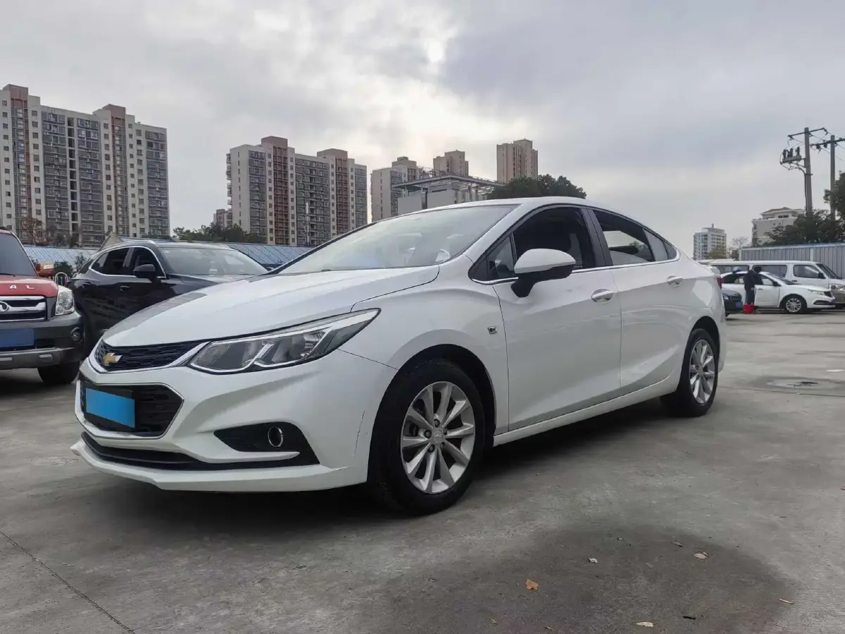 2018 Chevrolet Cruze 1.5L 114HP L4 6AT