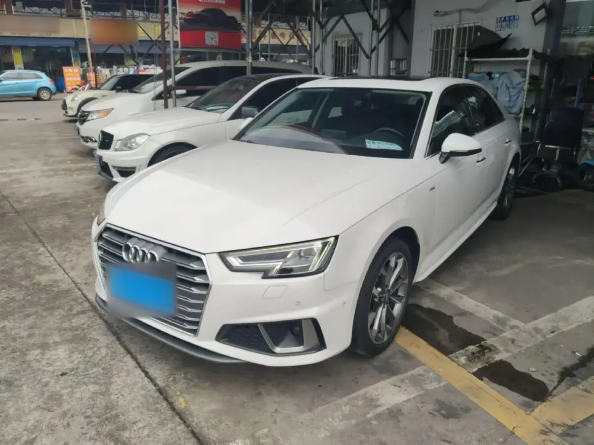 2019 Audi A4L 2.0T 190HP L4 7DCT