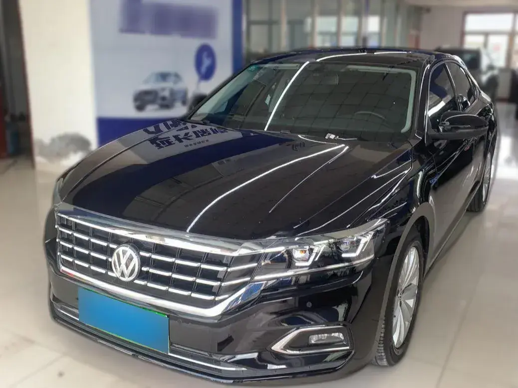 2019 Volkswagen Passat 2.0T 186HP L4 7DCT
