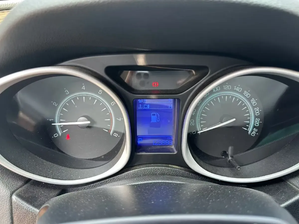 2015 GAC Trumpchi GS5 Super 2.0L 147HP L4 5AT,autocango,china used car exporter,china ev exporter,chinese used car exporter,chinese used ev exporter