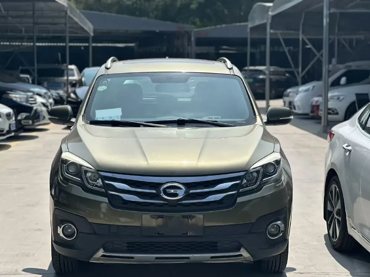 2015 GAC Trumpchi GS5 Super 2.0L 147HP L4 5AT,autocango,china used car exporter,china ev exporter,chinese used car exporter,chinese used ev exporter