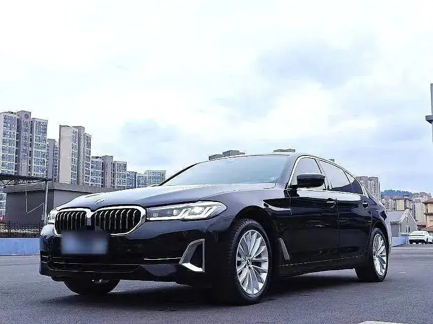 2021 BMW 5 Series 2.0T 184HP L4 8AT
