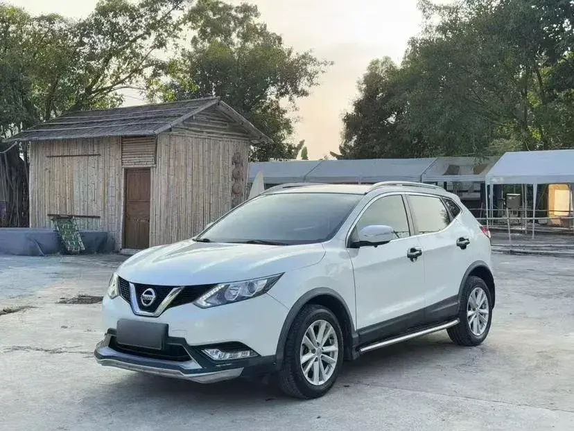 2017 Nissan Qashqai 2.0L 150HP L4 CVT