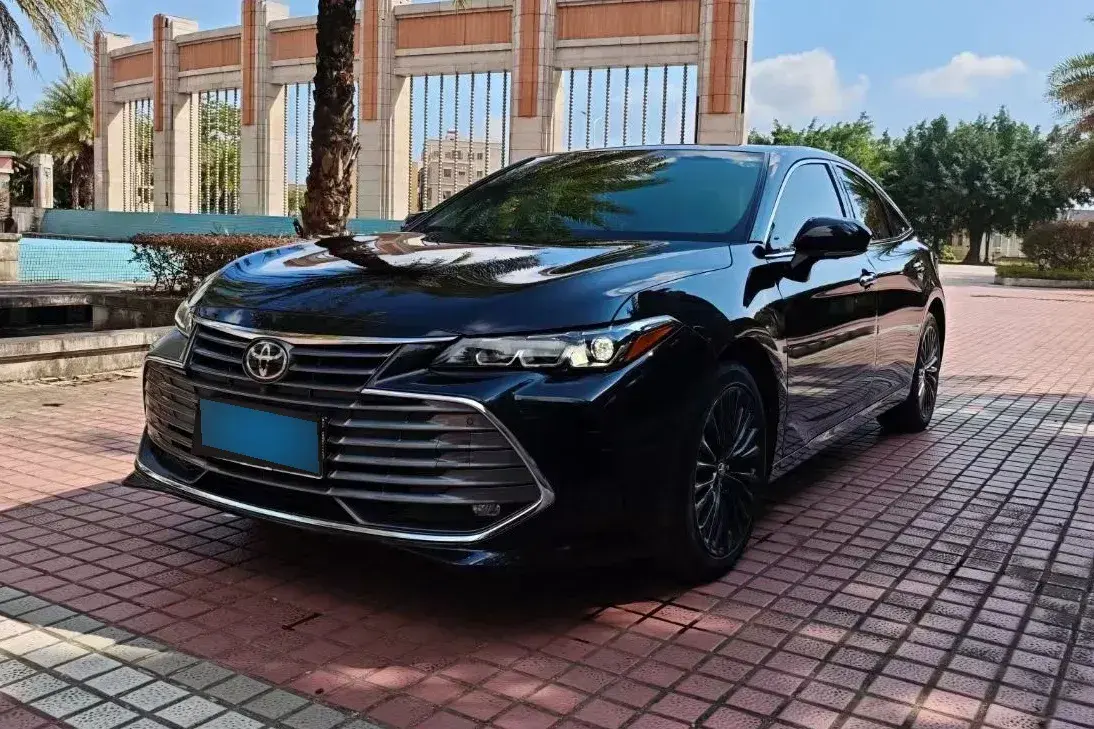 2019 Toyota Avalon 2.0L 178HP L4 CVT