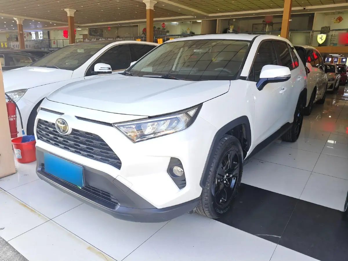2021 Toyota RAV4 2.0L 171HP L4 CVT