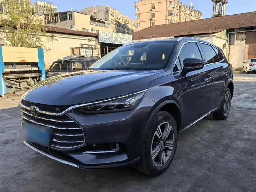 2018 BYD Tang 2.0T 205HP L4 6AT