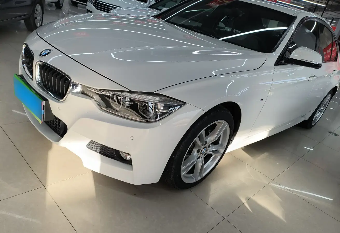 2017 BMW 3 Series 2.0T 184HP L4 8AT